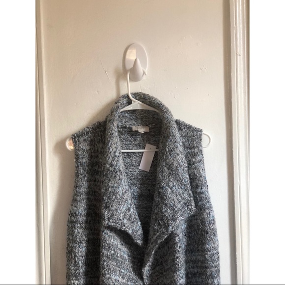 NWT LOFT SLEEVELESS KNIT VEST - Picture 2 of 3